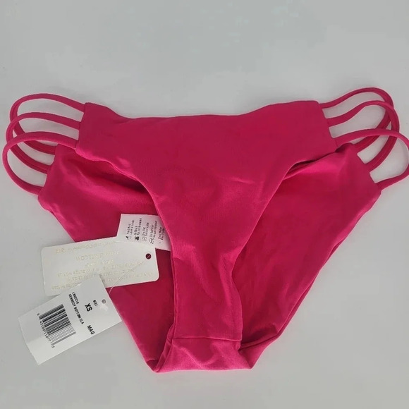 L*SPACE LIPSTICK RED KENNEDY BOTTOM Xsmall - Picture 2 of 7